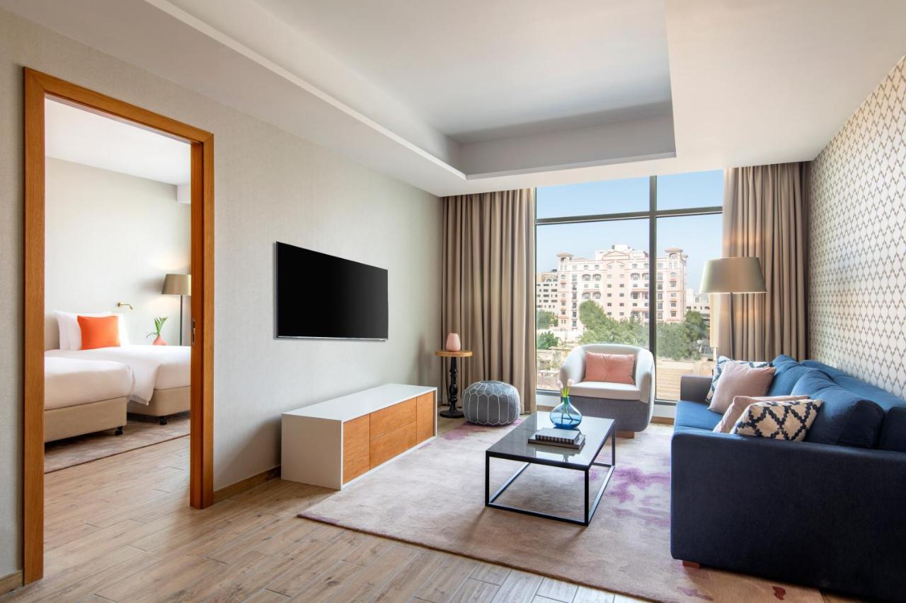 Abesq Doha Hotel And Residences, An Ihg Hotel מראה חיצוני תמונה